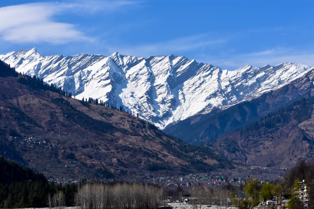 Manali, one of the Top 20 Best Places to Visit During Summer in India