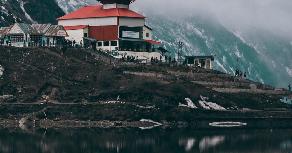 Gangtok,Top 20 Best Places to Visit During Summer in India